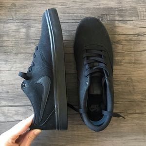 Nike SB Women’s Shoe
